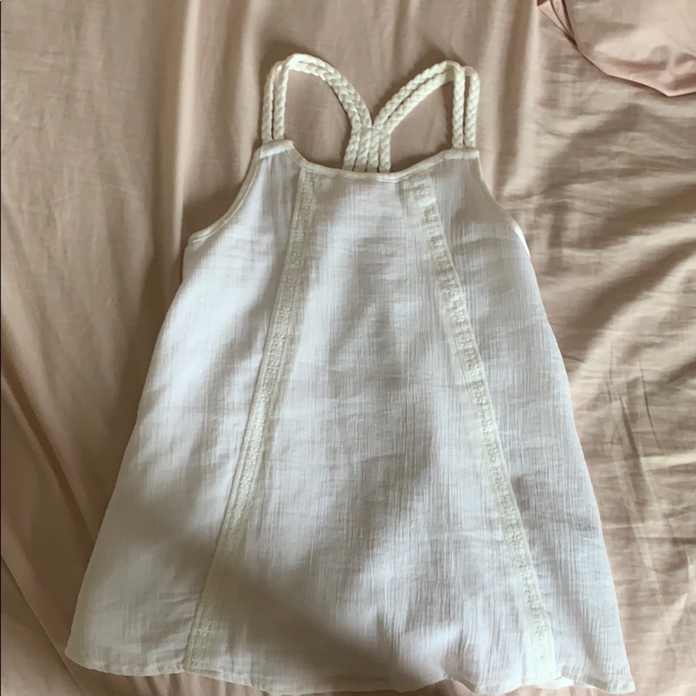 White tank